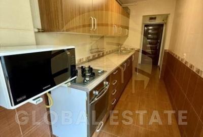 Apartament cu 2 camere decomandat în Central - 1