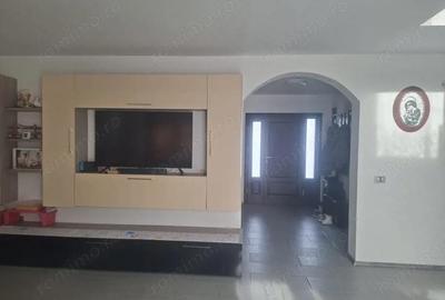 Casă cu Teren 1000 Mp în Boldești - 9