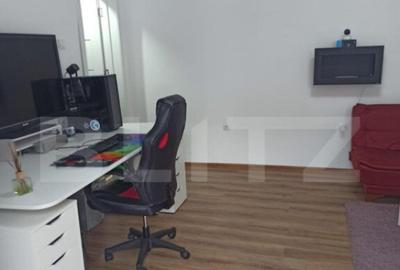 Doua Case + 2 Spa?ii Comerciale, 440 mp Utili pe Str. - 11