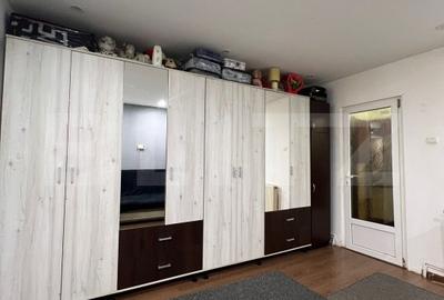 Garsoniera de vanzare, decomandata , zona Micro 3 Garsoniera de vanzare, decomandata , zona Micro 3 - 2