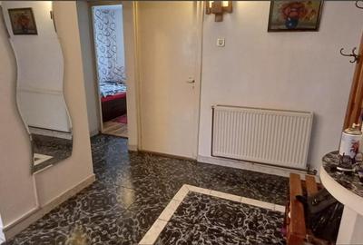 Apartament  spatios 4 camere,2 parcari,2 boxe, Spitalul Judetean - 5
