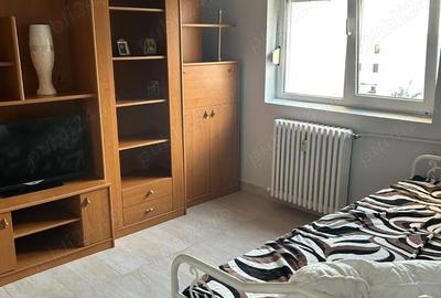 Garsonieră decomandată în Central - 1