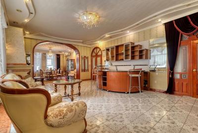 Apartament cu 7 camere decomandat în Ultracentral - 3