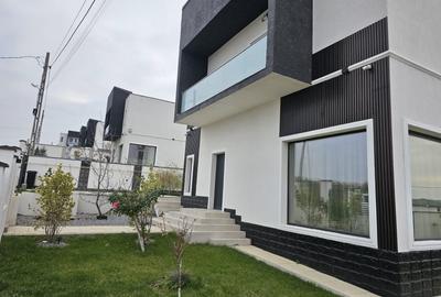 Casă individuală cu 6 camere în Bârnova