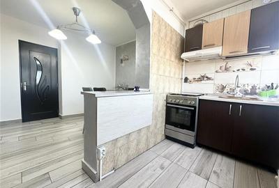 Apartament 3 Camere, Decomandat, Zona Tomis 3 - Comision 0 - 5