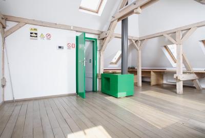 Mansardă boemă, ideală pentru industriile creative - 2