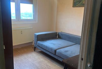 Apartament cu 2 camere decomandat, mobilat în Brâncoveanu