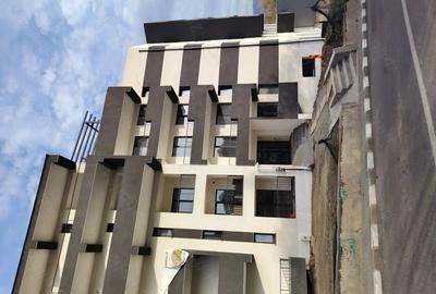 Apartament cu 3 camere decomandat în Ostroveni - 1