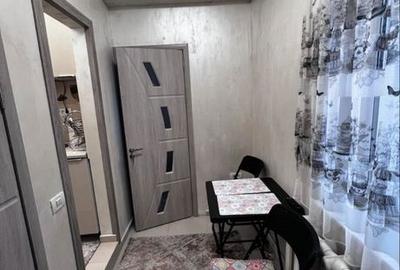 Garsonieră decomandată în CET - 3