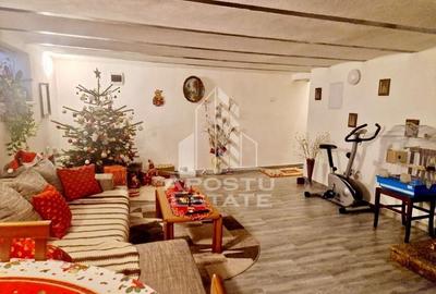 Casa cu 4 camere, , centrala proprie ,zona Parneava - 7
