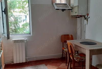 Inchiriez apartament Podu Ros - 2
