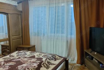Apartament cu 3 camere semidecomandat în Careiului - 3