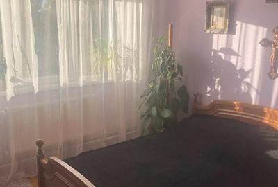 Apartament cu 3 camere decomandat în Aradului - 4