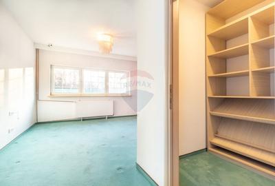 Vanzare Vila 5 camere cu semineu, piscina si priveliste lac piscicol - 12