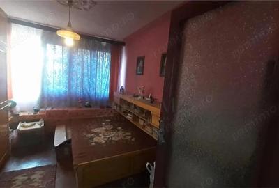 Apartament cu 3 camere decomandat în Torontalului - 6