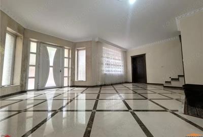 Casă cu 7 camere cu Teren 180 Mp în Ultracentral - 2