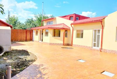 Casă cu 4 camere cu Teren 330 Mp în Km 5 - 1