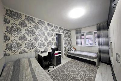 Apartament cu 3 camere semidecomandat în Nufărul - 5