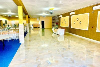 Vând spațiu comercial la cheie - 3