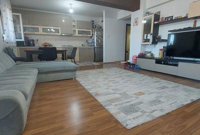 Apartament cu 3 camere în Nufărul - 13