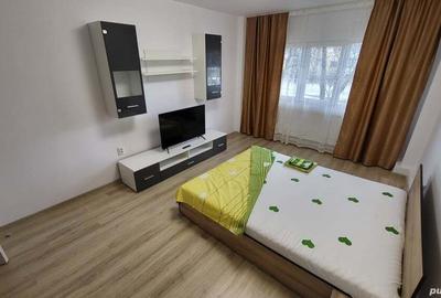 Apartament cu 3 camere decomandat în Central - 2