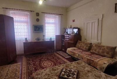 Casa solida saseasca + 2500mp teren, Bod - 9