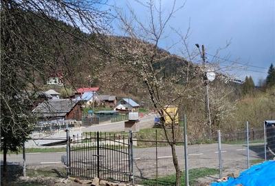 Teren de 500 mp, în Central - 1
