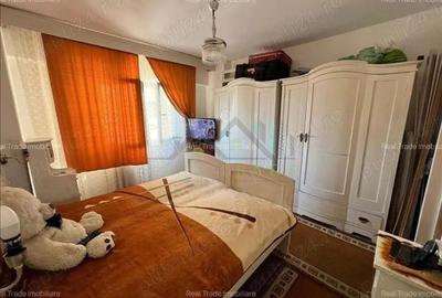 Apartament 3 camere decomandat zona Judetean - 1
