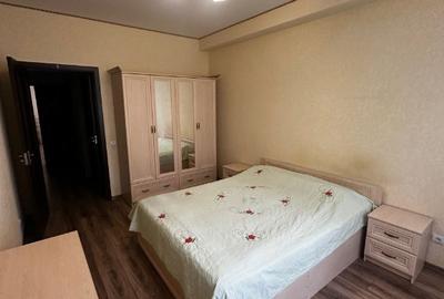 Apartament cu 2 camere decomandat în Florilor - 3