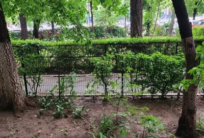 Proprietar, închiriez  apartament cu 3  camere - 3