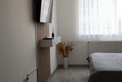 Inchiriere garsoniera pentru minim 2 - 3 luni // 500 euro // Loc de parcare - 4