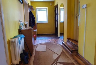Casă cu 4 camere decomandat în Șelimbăr - 4