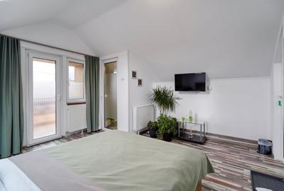 Casă individuală cu 5 camere cu Canalizare în Central - 9