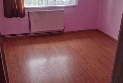 Apartament cu 3 camere decomandat în Central - 2
