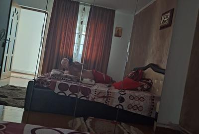 FARA COMISION CASA ELEGANTA 6 camere 3 bai 2 bucatarii garaj curte merita vazut - 8