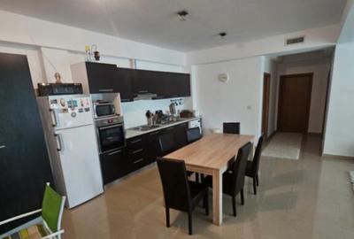 Apartament cu 3 camere decomandat în Mamaia