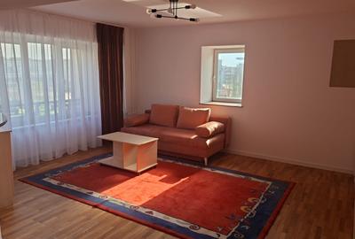 Garsonieră decomandată în Unirii - 1