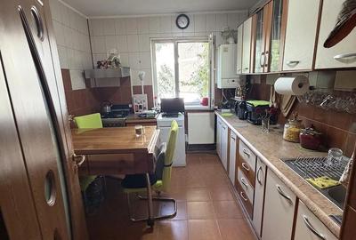Apartament cu 3 camere decomandat în Central - 9