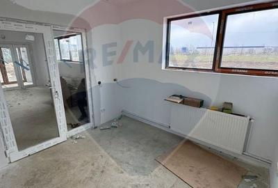 Spațiu industrial, de 597.76000976563 mp, în Ștefăneștii de Jos - 7