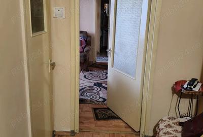 Apartament cu 3 camere semidecomandat în Trivale - 1