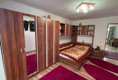 Garsonieră decomandată în Central - 7