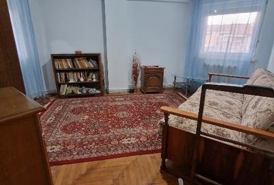 Apartament cu 3 camere decomandat în Central - 7