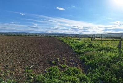 Teren agricol intravilan de 1200 mp, în 9 Mai - 6