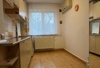 Apartament cu 3 camere in Centru - 4