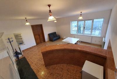 Casă cu 4 camere în Central - 7