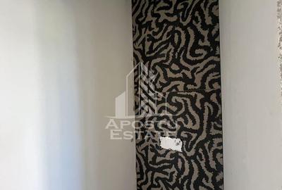 Casă cu 4 camere cu Teren 311 Mp în Lipovei