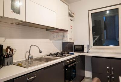 Vanzare apartament 3 camere, decomandat spatios si luminos, Dobroesti - 5