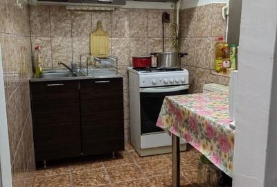 Ofer spre închiriere Garsoniera - 4