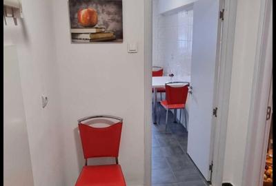 APARTAMENT DE VÂNZARE CU DOUĂ CAMERE IN ZONA DOROBANTI SEC.1 - 7