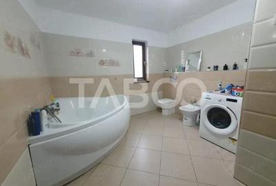 Casa 5 camere 197mp utili situata la 27km de Fagaras si 65km de Brasov - 2